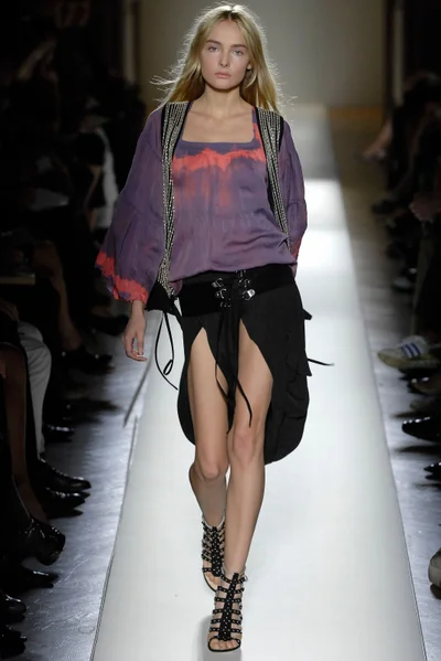 Look 19